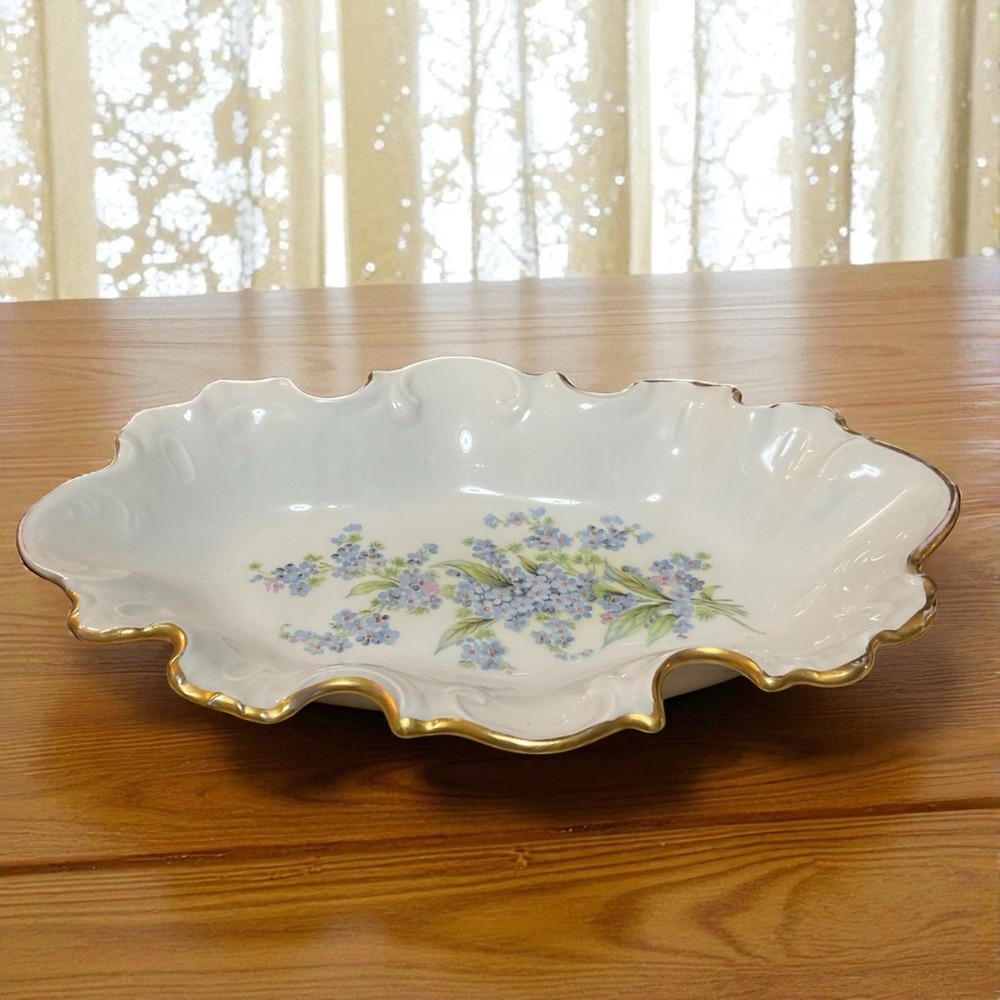 Limoges France Porcelain Scalloped Candy Dish Forget-Me-Not Flowe Gold Trim Bowl